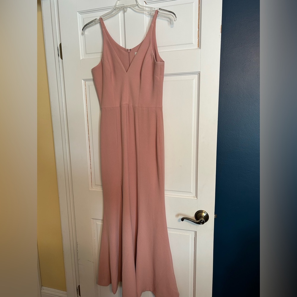 DRESS THE POPULATION Women’s maxi dress size M